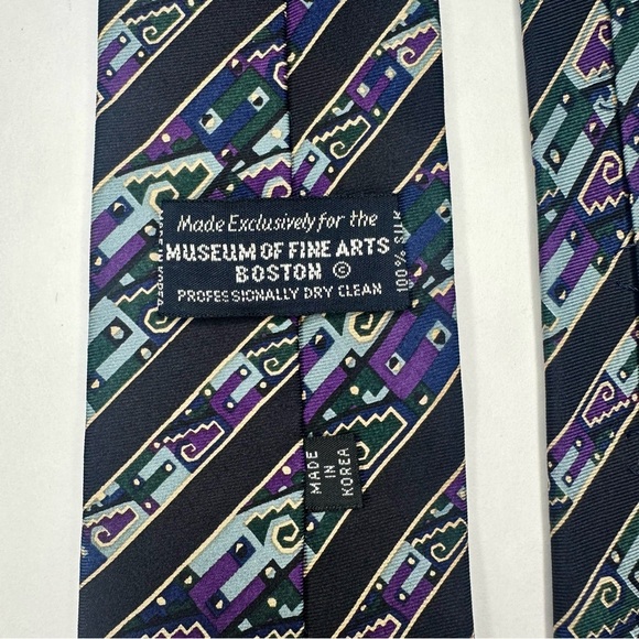 Museum of Fine Arts Boston Silk Jazzy Geometric 3.25” Classic Tie - Picture 5 of 7